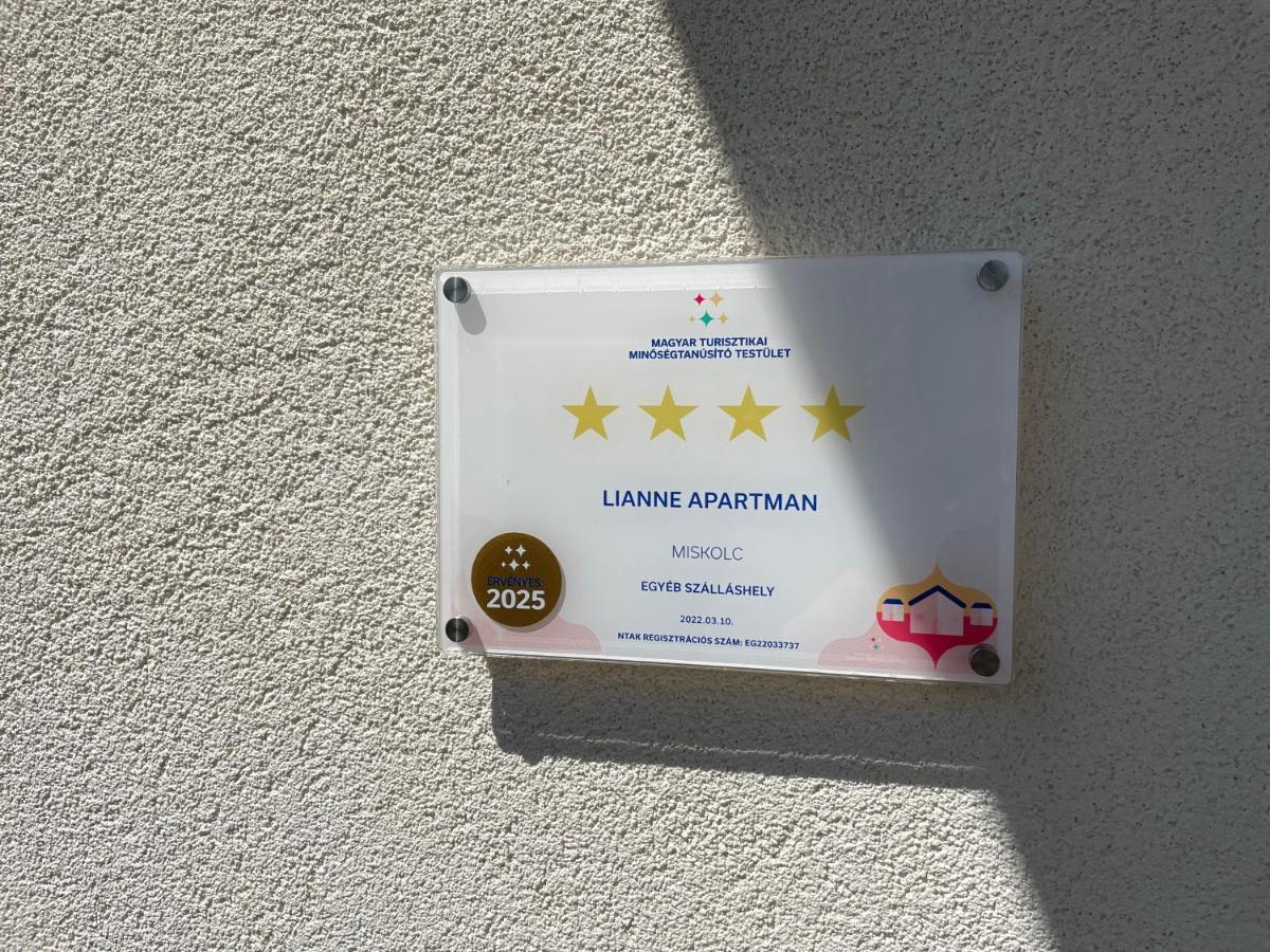 Lianne Apartman ميسكولك المظهر الخارجي الصورة