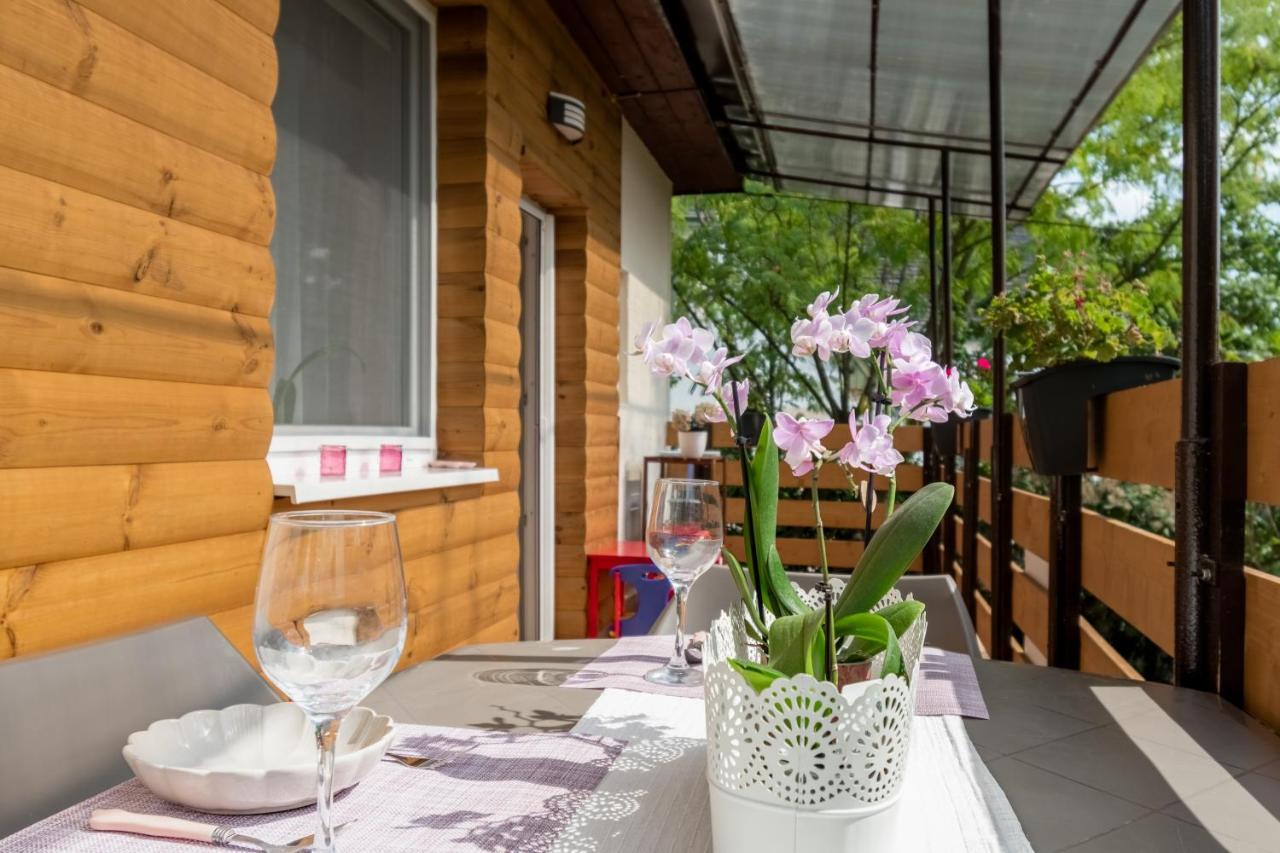 Lianne Apartman ميسكولك المظهر الخارجي الصورة